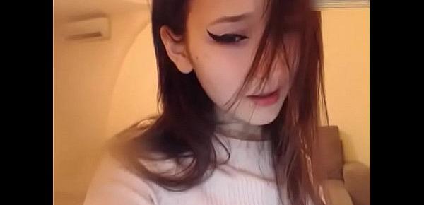  Gorgeous korean girl uses a vibrator to masturbate